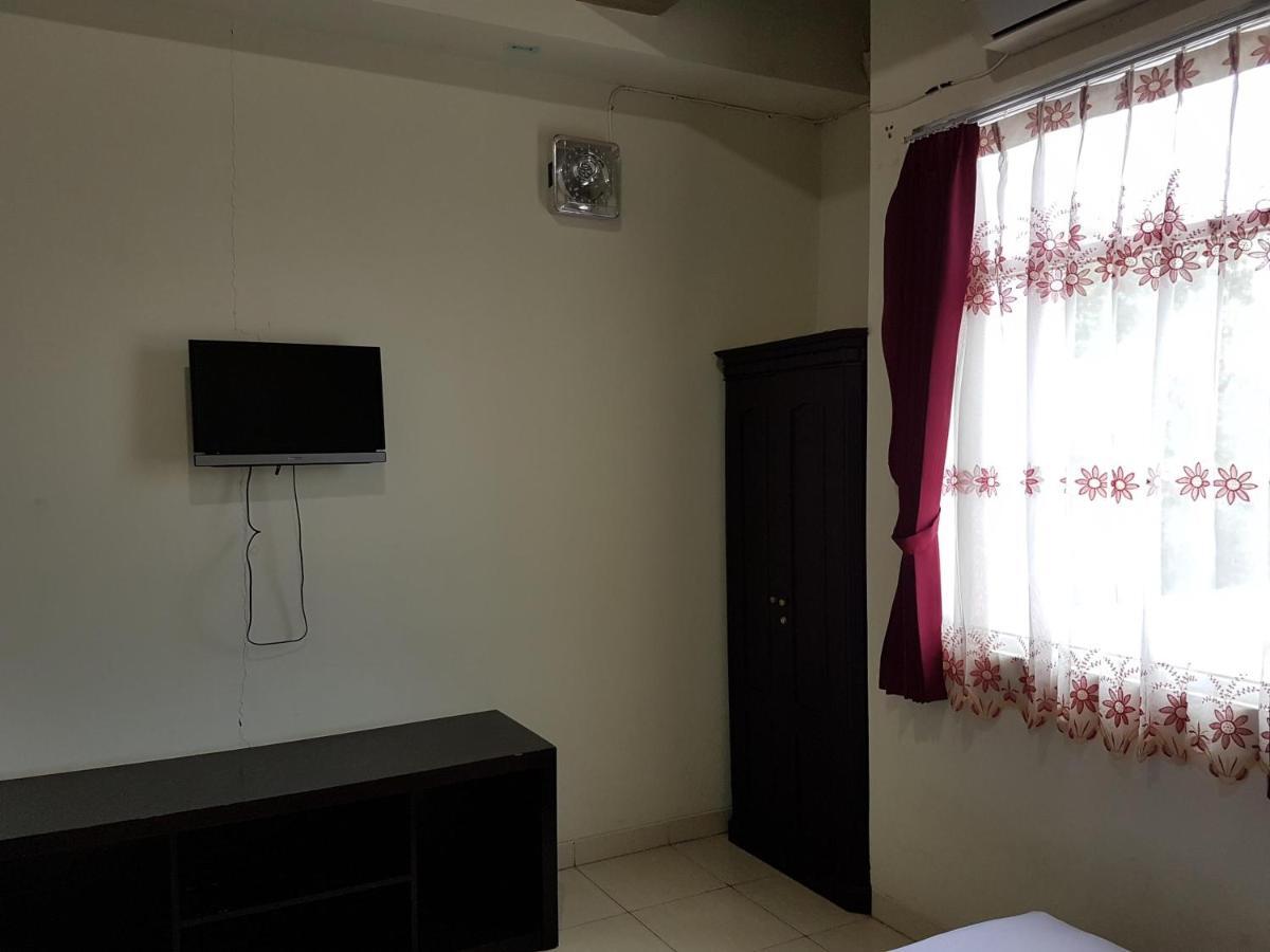 Ning Ed-Hotel Malang Room photo